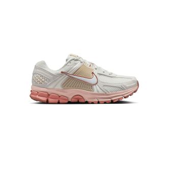 NIKE AIR ZOOM VOMERO 5