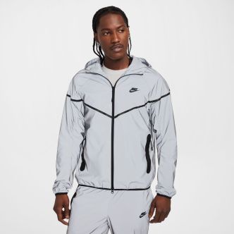 M NIKE TECH REFLECT